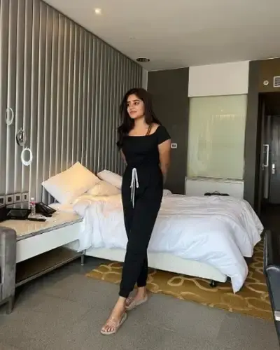 Call Girls Amarpur Cash On Delivery